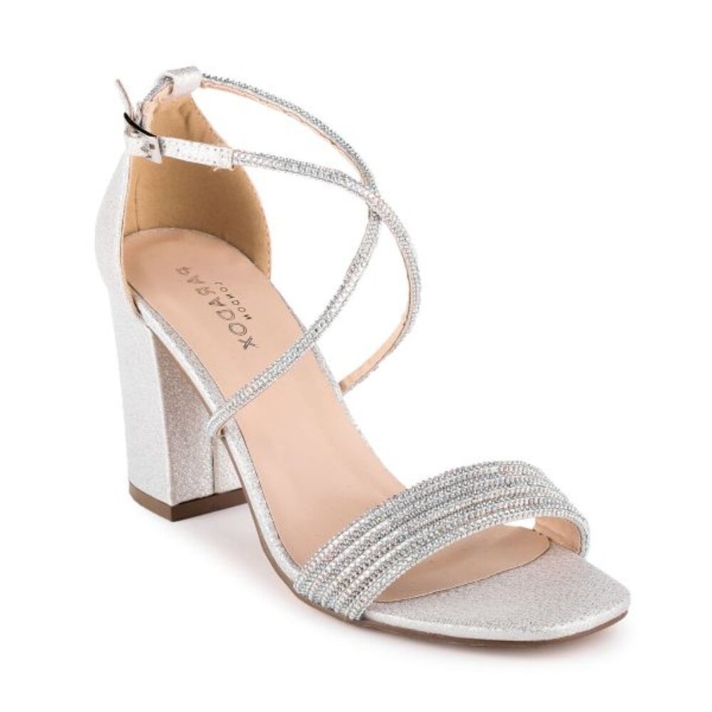 Mackenzie Size 10M in Silver NWT in Box